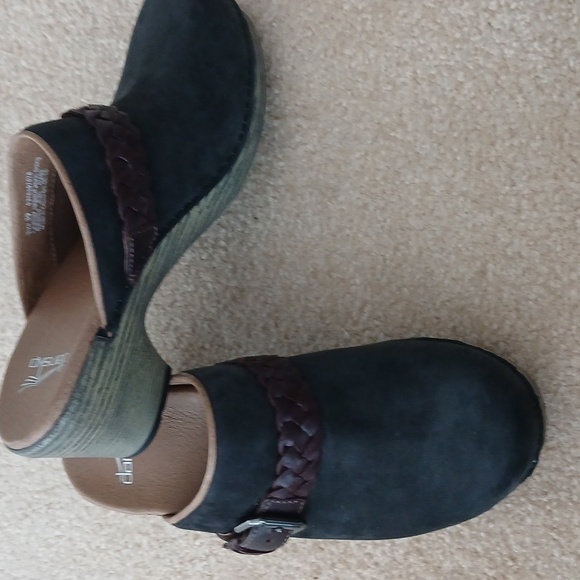 Dansko Melanie Mules Nubuck Leather Clogs Chunky Heel Braided Size 39/9. FL - Picture 2 of 9